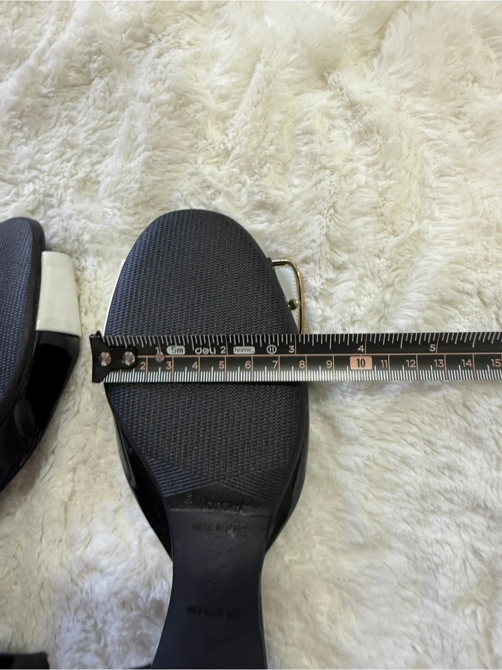 Roger Vivier Patent Leather D’Orsay Flats Black Ivory Gold Buckle 35 US 5